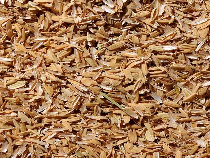قشر الأرز من المحاصيل